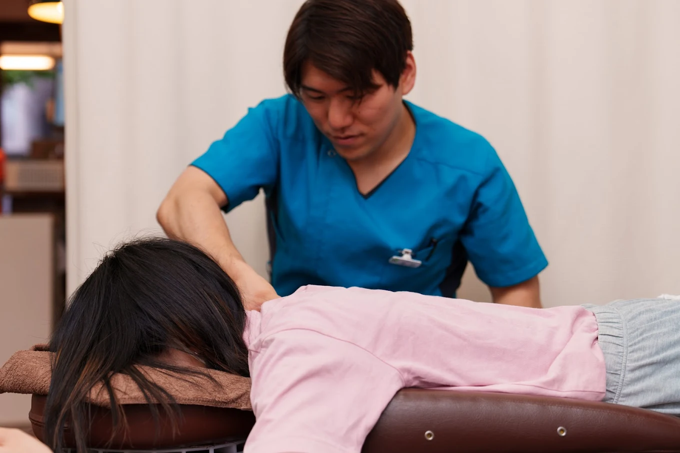 肩こりなら中野・新中野駅前にある「大木接骨院」